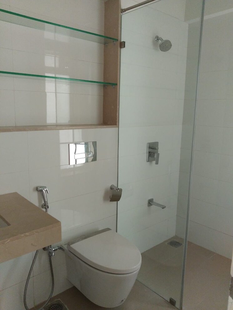 Bathroom, godrej-the-trees 2 Bedroom 750 Sq.Ft. Apartment In Vikhroli East Mumbai 8626429
