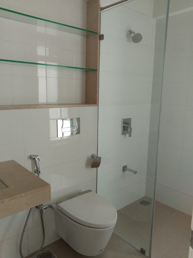 Bathroom, godrej-the-trees 2 Bedroom 750 Sq.Ft. Apartment In Vikhroli East Mumbai 8626429