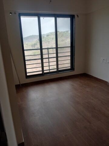 Room in 1 BHK Apartment at City View CHS, Dahisar East – for Rent