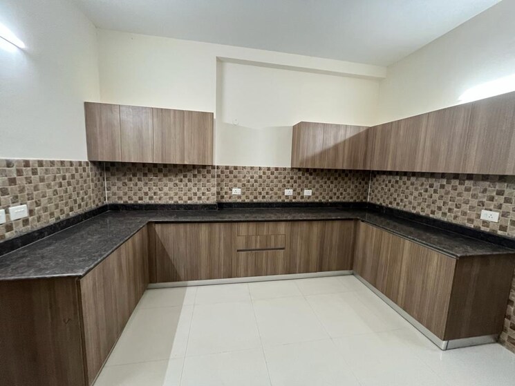 Kitchen, adani-m2k-oyster-grande 5 Bedroom 5826 Sq.Ft. Penthouse In Sector 102 Gurgaon 8626520