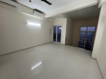 Room in 5 BHK Penthouse at Adani M2K Oyster Grande, Sector 102 – for Sale