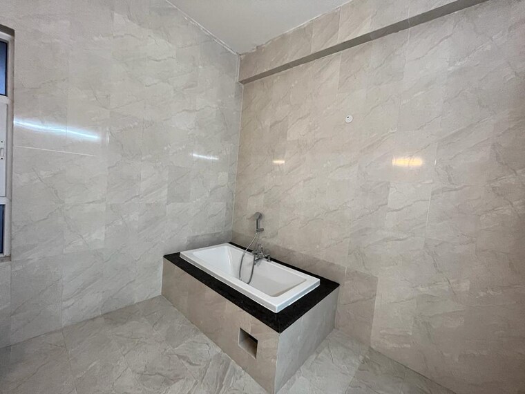 Bathroom, adani-m2k-oyster-grande 5 Bedroom 5826 Sq.Ft. Penthouse In Sector 102 Gurgaon 8626520