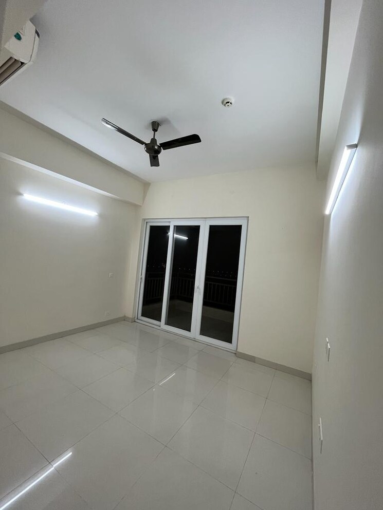 Room, adani-m2k-oyster-grande 5 Bedroom 5826 Sq.Ft. Penthouse In Sector 102 Gurgaon 8626520