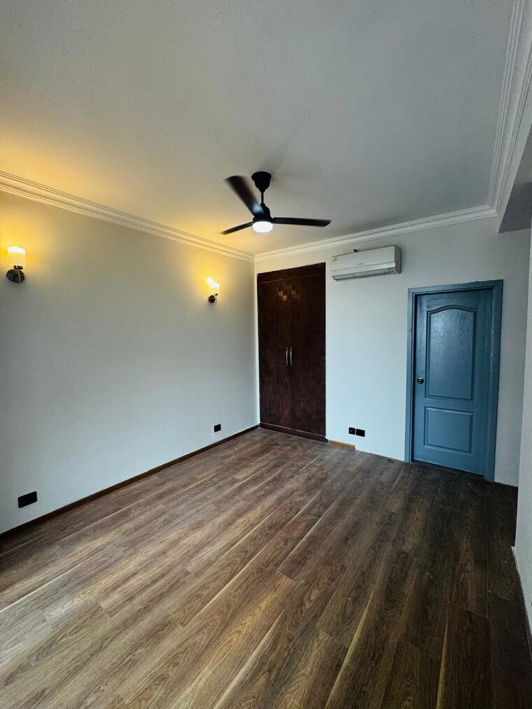 Room, raheja-vedaanta 3 Bedroom 1833 Sq.Ft. Apartment In Sector 108 Gurgaon 8626592