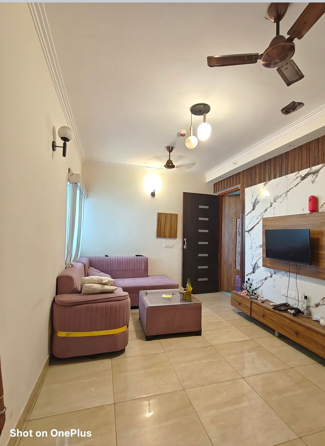 3 BHK Apartment For Rent in Gaur City 2 - 14th Avenue