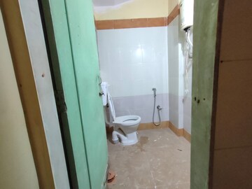 Bathroom in 1 BHK Apartment at Gaurav Garden I, Kandivali West – for Sale