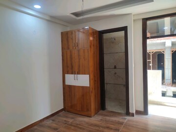 2 BHK Builder Floor For Rent in SR 73 Avenue, Sector 73