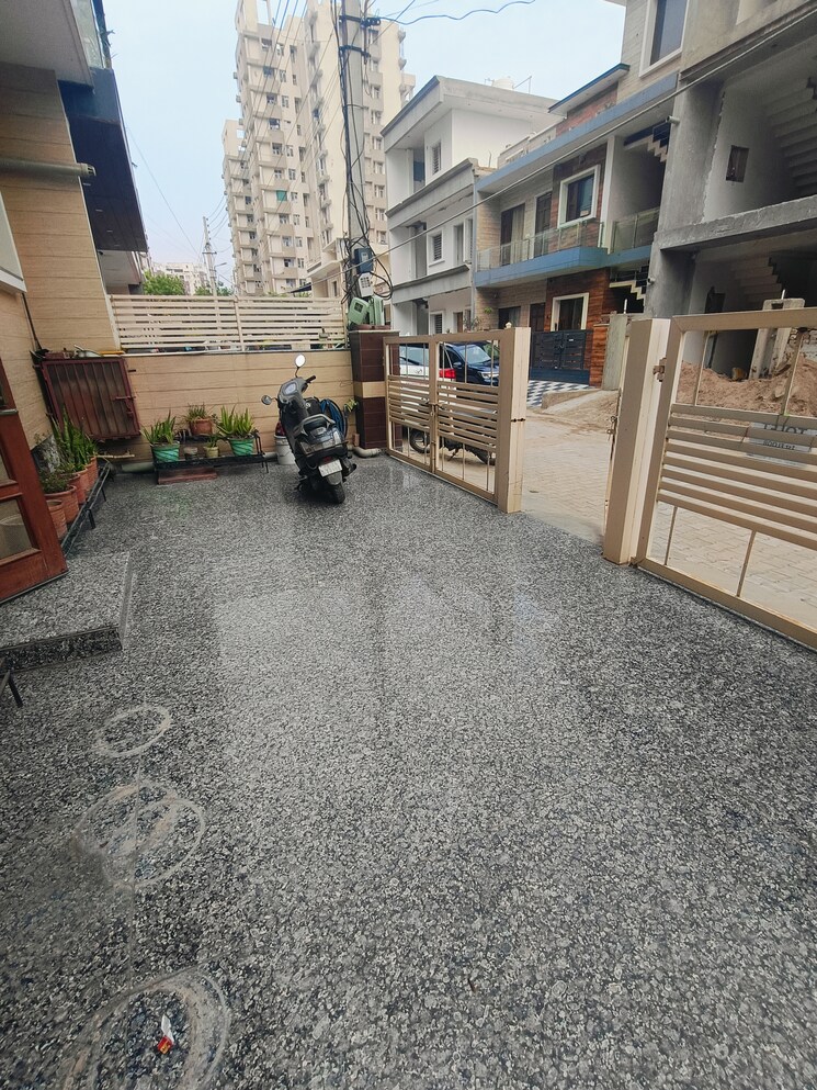 Balcony, sunny enclave 2 Bedroom 1500 Sq.Ft. Apartment In Sunny Enclave Mohali 8626671