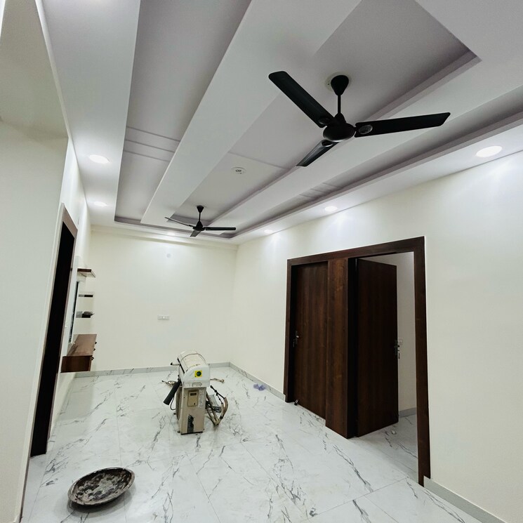 Bathroom, upsidc site c 3 Bedroom 1350 Sq.Ft. Builder Floor In Upsidc Site C Greater Noida 8626633