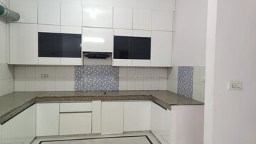 Kitchen in 2 BHK Builder Floor at Ardee City, Sector 52 – for Rent
