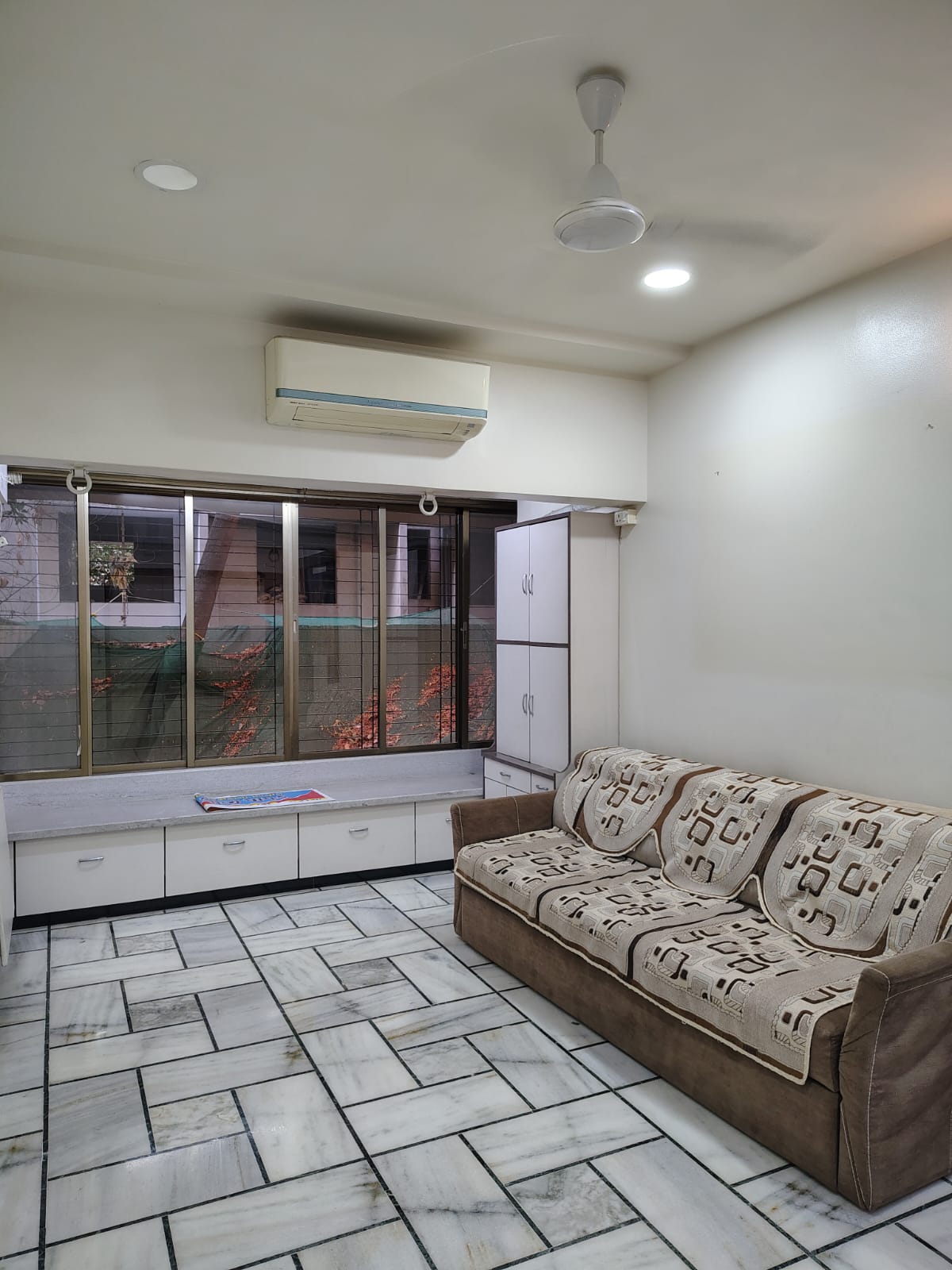 1 BHK Apartment For Rent in Ajinkya Apartment