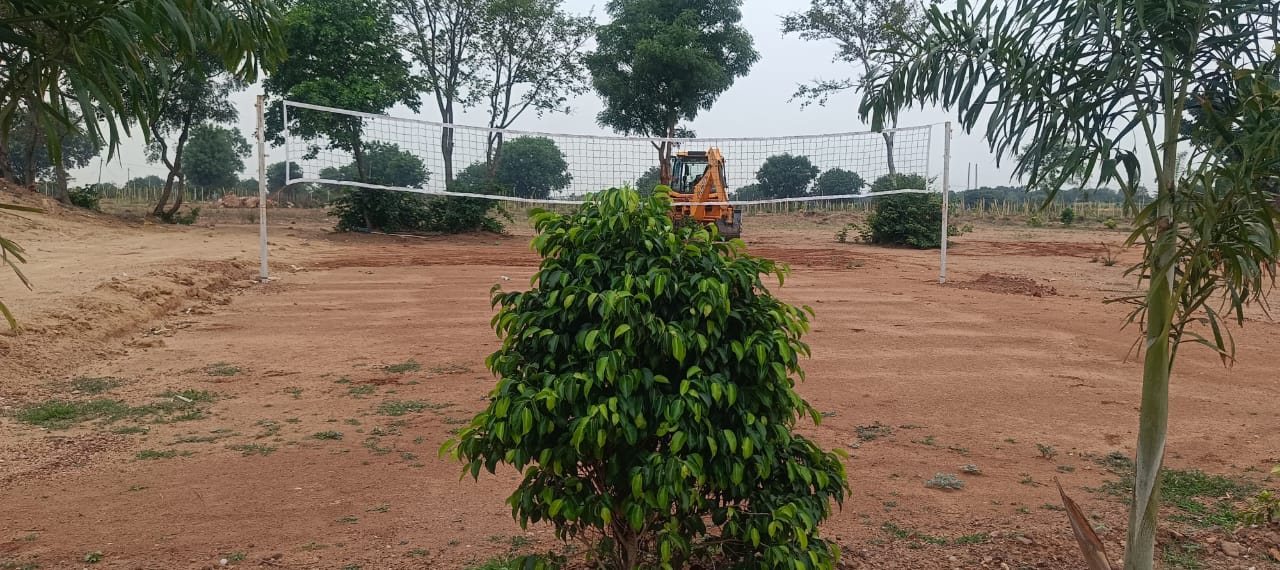 Plot For Sale in Besa Pipla Rd