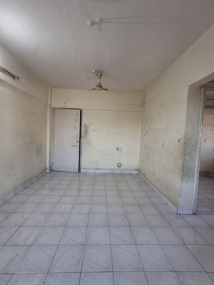 Bathroom, gokul-nagari-1 1 Bedroom 418 Sq.Ft. Apartment In Kandivali East Mumbai 8626672