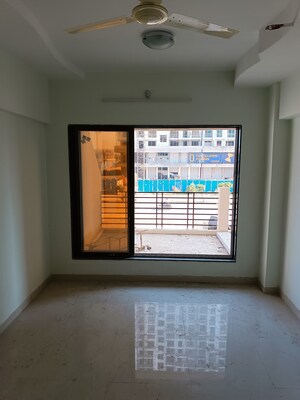 Room in 1 BHK Apartment at Sterling Heights Vasai East, Vasai East – for Sale