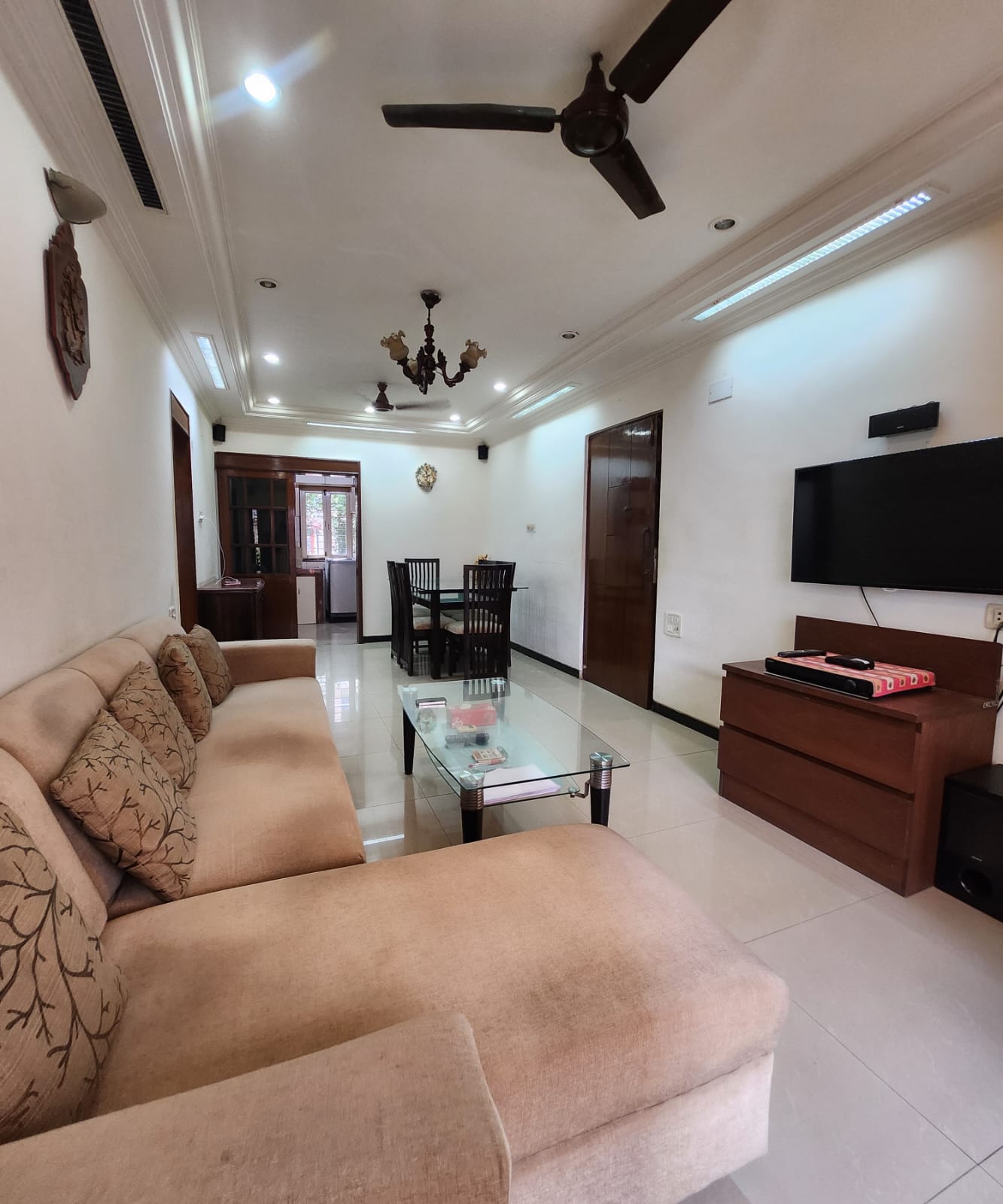 2 BHK Apartment For Sale in Marble Arch Apartment