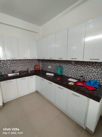 Kitchen in 2.5 BHK Builder Floor at Sushant Lok 2, Sector 57 – for Rent