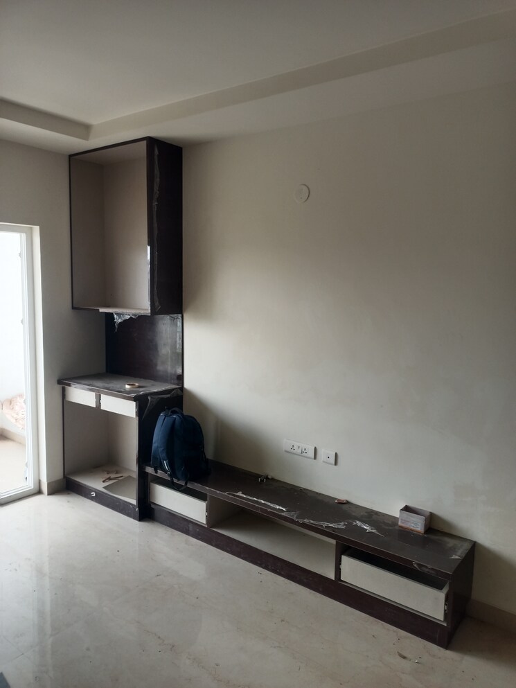 Living Room, niharika-skyline 3 Bedroom 2105 Sq.Ft. Apartment In Khajaguda Hyderabad 8626924