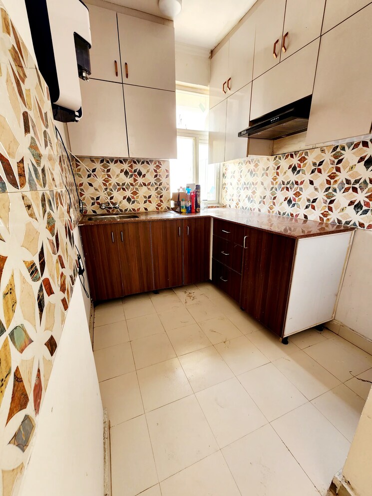 Kitchen, amrapali-leisure-park 3 Bedroom 1145 Sq.Ft. Apartment In Amrapali Leisure Valley Greater Noida 8626896