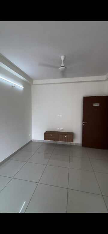 Furnished Amenities in 2 BHK Apartment at Sobha Dream Acres, Panathur – for Rent