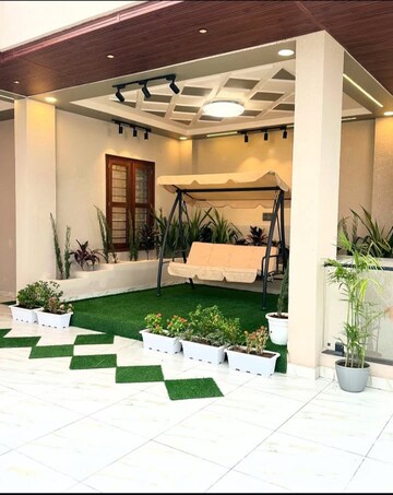 3.5 BHK Builder Floor – Exterior View View at Sector 33 - for Sale