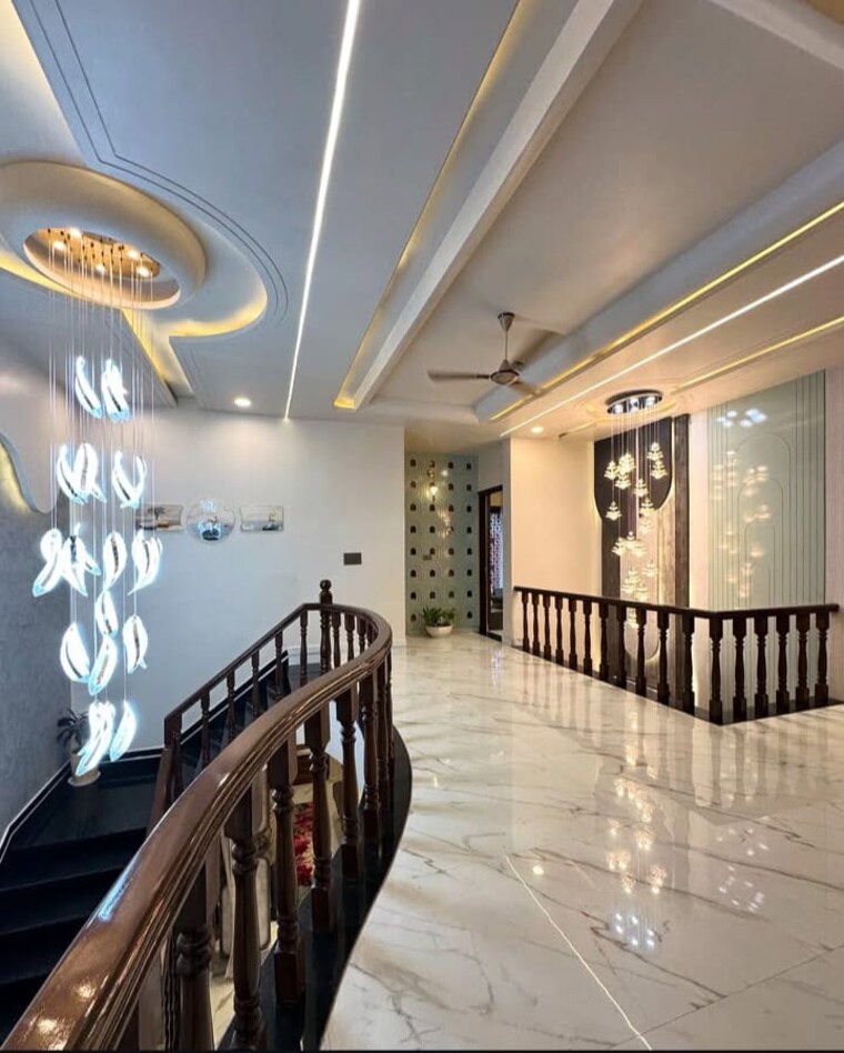 undefined, sector 33 3.5 Bedroom 2250 Sq.Ft. Builder Floor In Sector 33 Faridabad 8627161