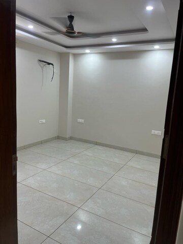 Room in 3 BHK Apartment at AEZ Aloha, Sector 57 – for Rent