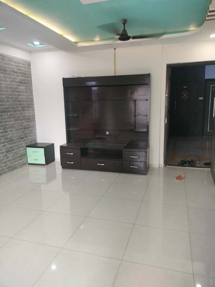 Bathroom, harmony-horizons 2 Bedroom 700 Sq.Ft. Apartment In Ghodbunder Road Thane 8627135