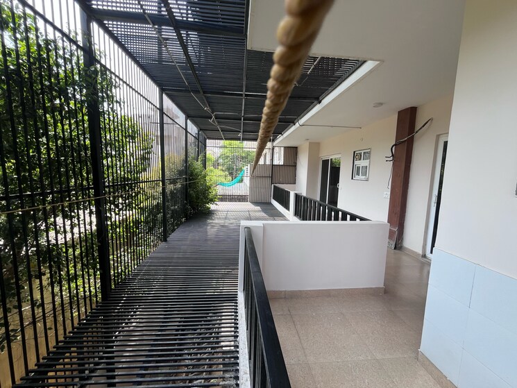 Balcony, unitech-south-city-1 4 Bedroom 360 Sq.Yd. Builder Floor In South City 1 Gurgaon 8627231