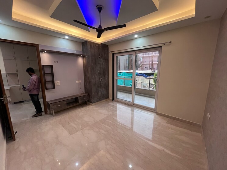 Room, unitech-south-city-1 4 Bedroom 360 Sq.Yd. Builder Floor In South City 1 Gurgaon 8627231