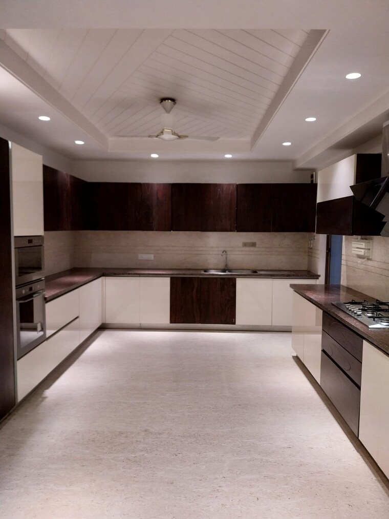 Kitchen, dlf phase ii 4 Bedroom 502 Sq.Yd. Builder Floor In Dlf Phase ii Gurgaon 8627296