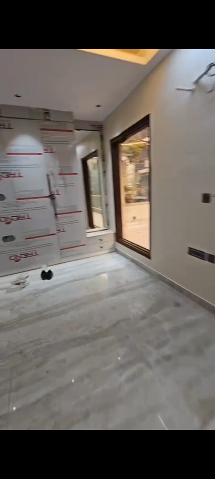 undefined, ashok nagar 2.5 Bedroom 900 Sq.Ft. Builder Floor In Ashok Nagar Delhi 8627291