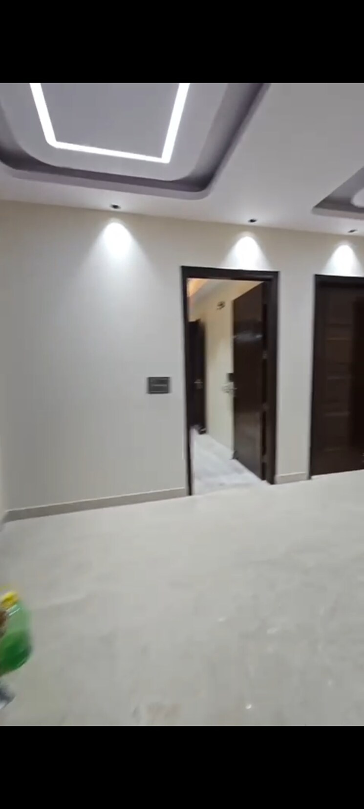 Room, ashok nagar 2.5 Bedroom 900 Sq.Ft. Builder Floor In Ashok Nagar Delhi 8627291