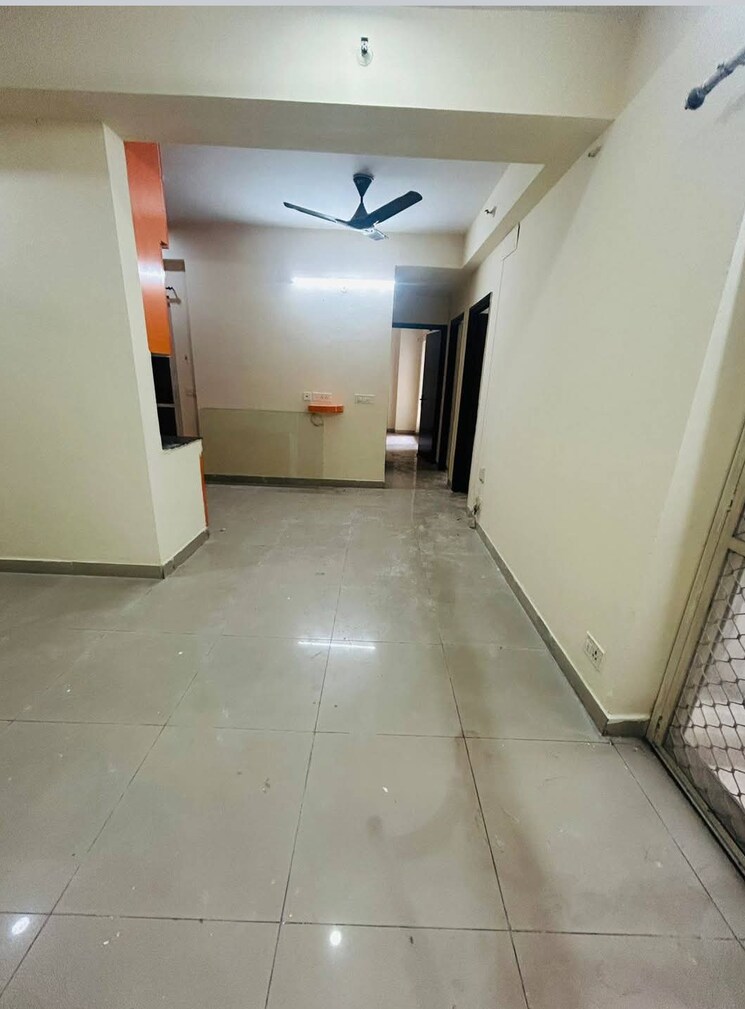 undefined, panchsheel-greens-ii 2.5 Bedroom 1350 Sq.Ft. Apartment In Sector 16 Greater Noida Greater Noida 8627243