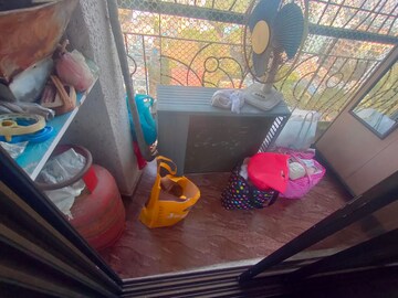 Furnished Amenities in 1 BHK Apartment at Charkop Sector 5 – for Sale