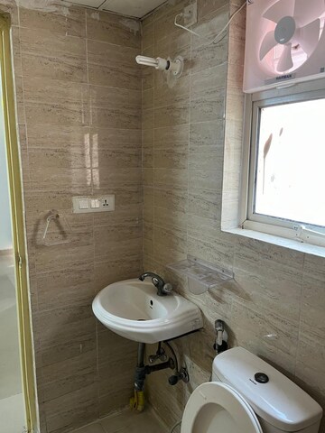 Bathroom in 3 BHK Apartment at Sector 41 – for Rent