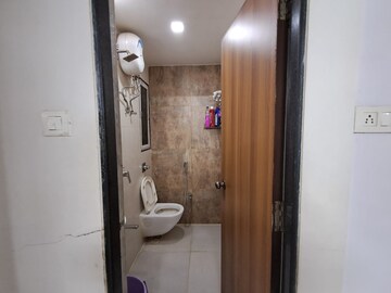 Bathroom in 1 BHK Apartment at Jeevan Nagar – for Sale
