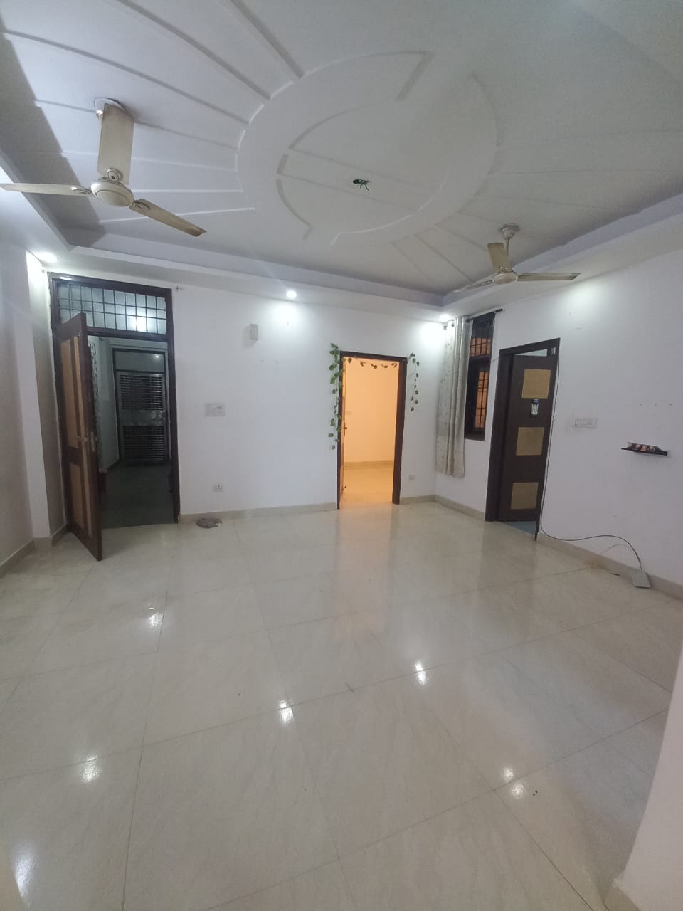 2 BHK Apartment For Rent in Neb Sarai