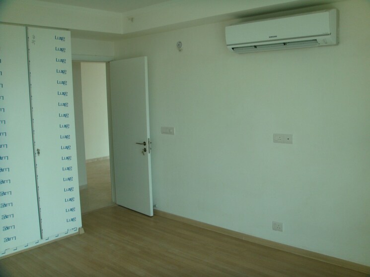 Room, dlf-park-place 4 Bedroom 2677 Sq.Ft. Apartment In Sector 54 Gurgaon 8627456