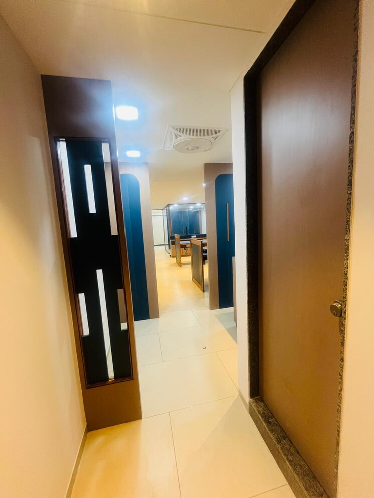 Team Area, bodakdev Commercial Office Space 1164 Sq.Ft. In Bodakdev Ahmedabad 8627160