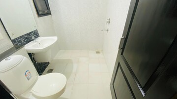 Bathroom in 4 BHK Builder Floor at Omaxe New Chandigarh, North Mullanpur – for Rent