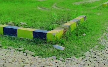 Plot For Sale in Sultanpur Road