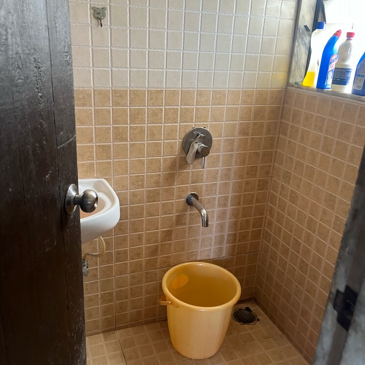 Bathroom, supreme-krishiv-kripa 1 Bedroom 650 Sq.Ft. Apartment In Kharghar Sector 35i Navi Mumbai 8627555