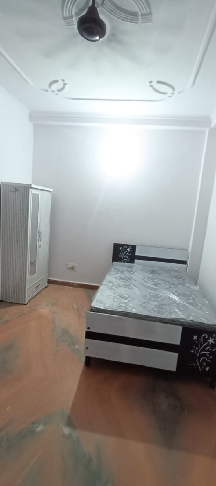 Bedroom, new ashok nagar 2 Bedroom 500 Sq.Ft. Apartment In New Ashok Nagar Delhi 8627537