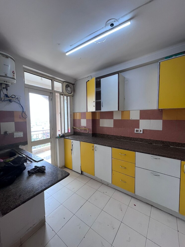 Kitchen, hamlin-apartment 3 Bedroom 2100 Sq.Ft. Apartment In Sector 43 Gurgaon 8627618