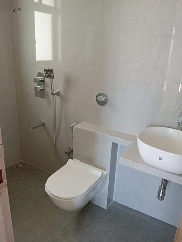 Bathroom in 3 BHK Apartment at Andheri East – for Sale