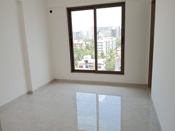 Room in 3 BHK Apartment at Andheri East – for Sale