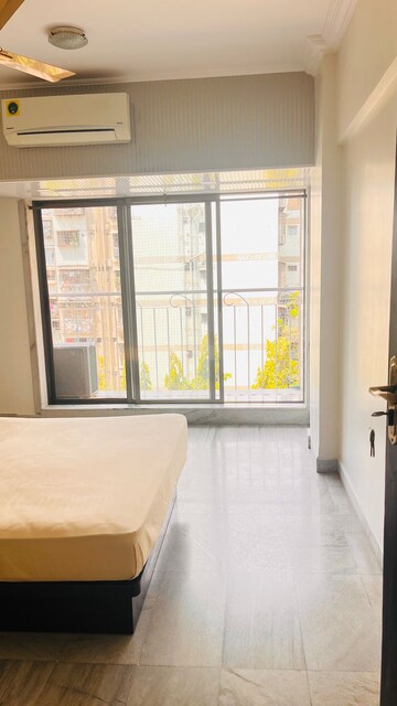 Room in 2 BHK Apartment at Casa Blanca Apartment Andheri, Andheri West – for Rent