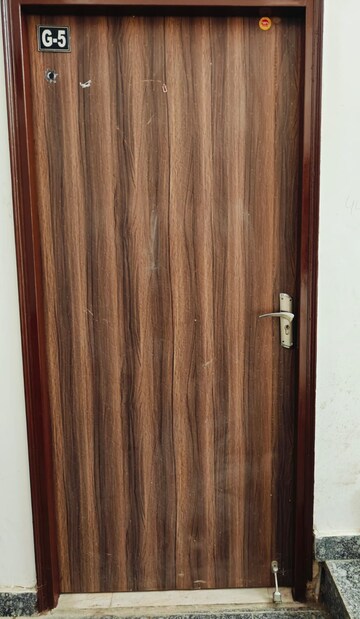 Furnished Amenities in 1 BHK Apartment at Neb Sarai – for Rent