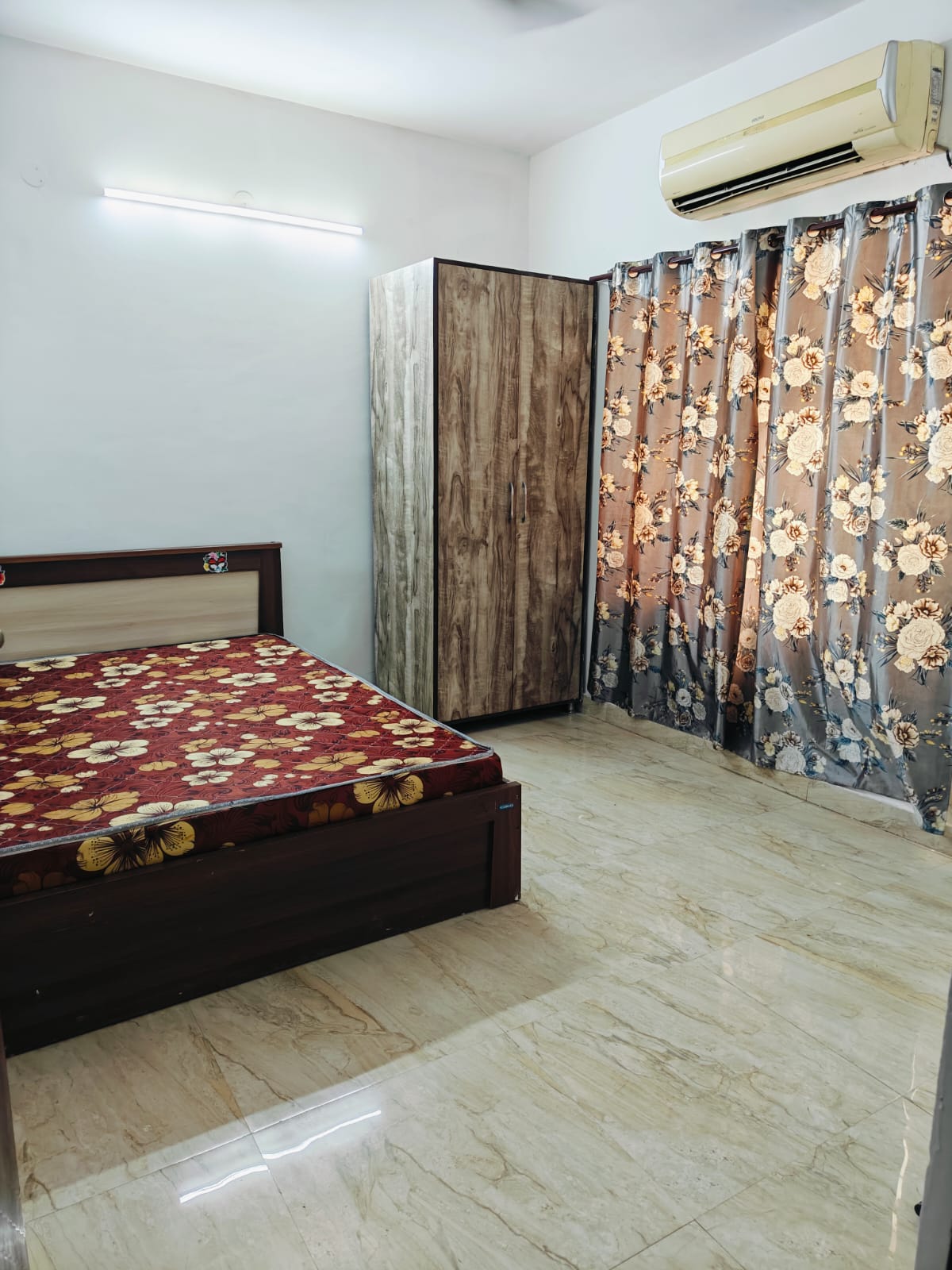 1 BHK Apartment For Rent in Neb Sarai