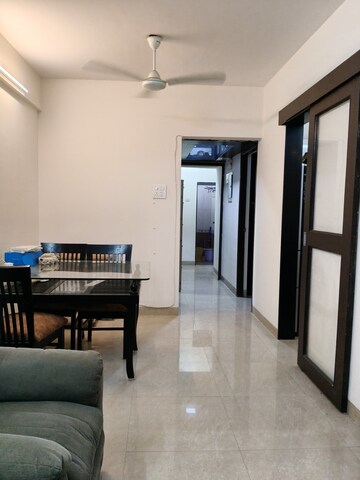 2 BHK Apartment For Rent in Sagar Avenue, Santacruz East